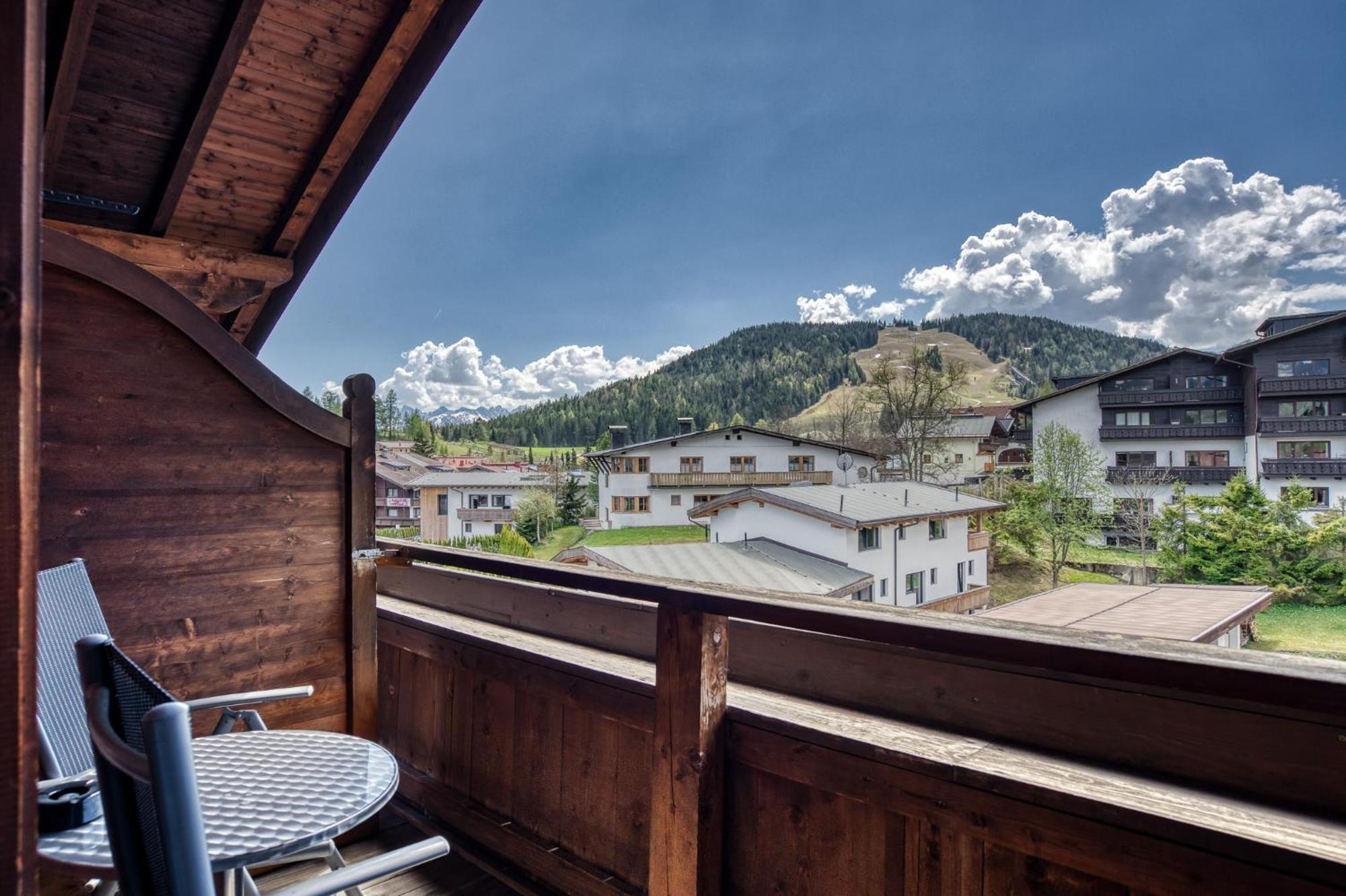 Boutiquehotel Zomm In Seefeld Seefeld in Tirol Exterior photo