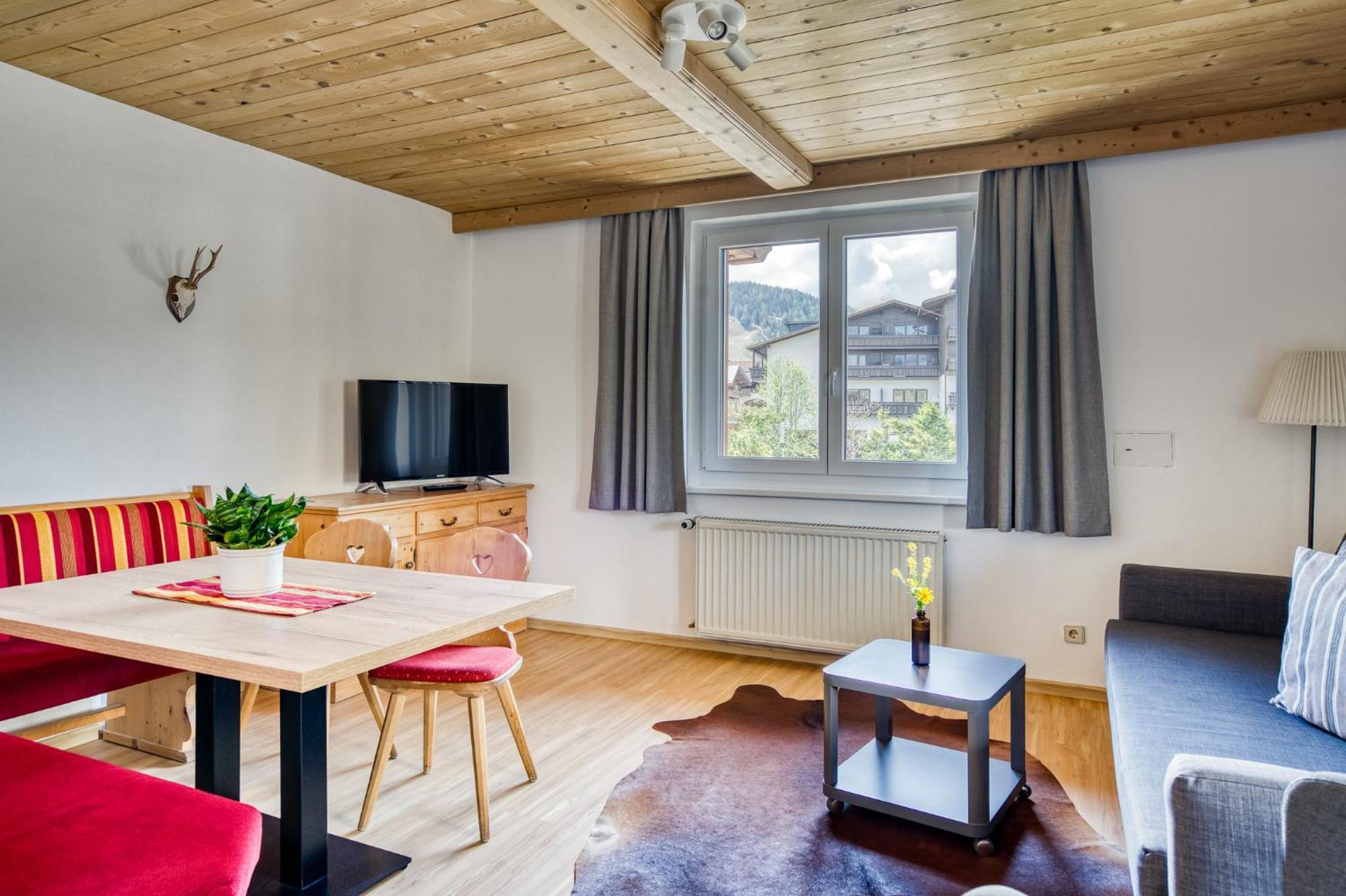 Boutiquehotel Zomm In Seefeld Seefeld in Tirol Exterior photo