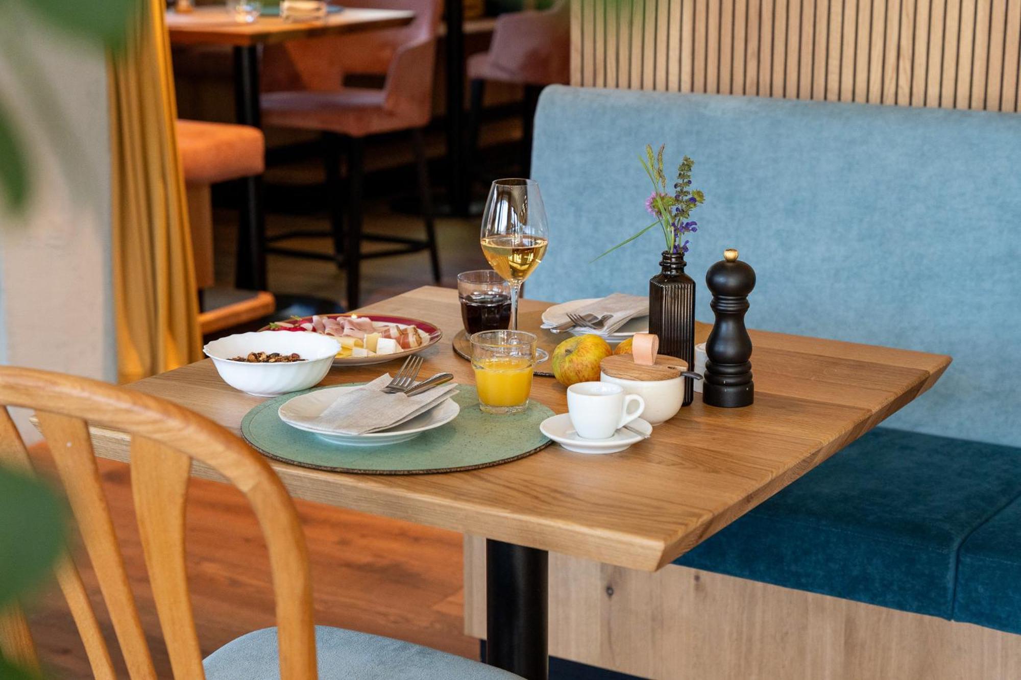 Boutiquehotel Zomm In Seefeld Seefeld in Tirol Exterior photo